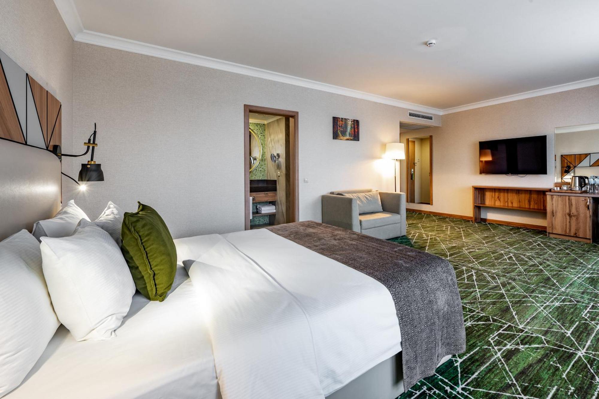 Hotel Wyndham Garden Burabay Exterior foto